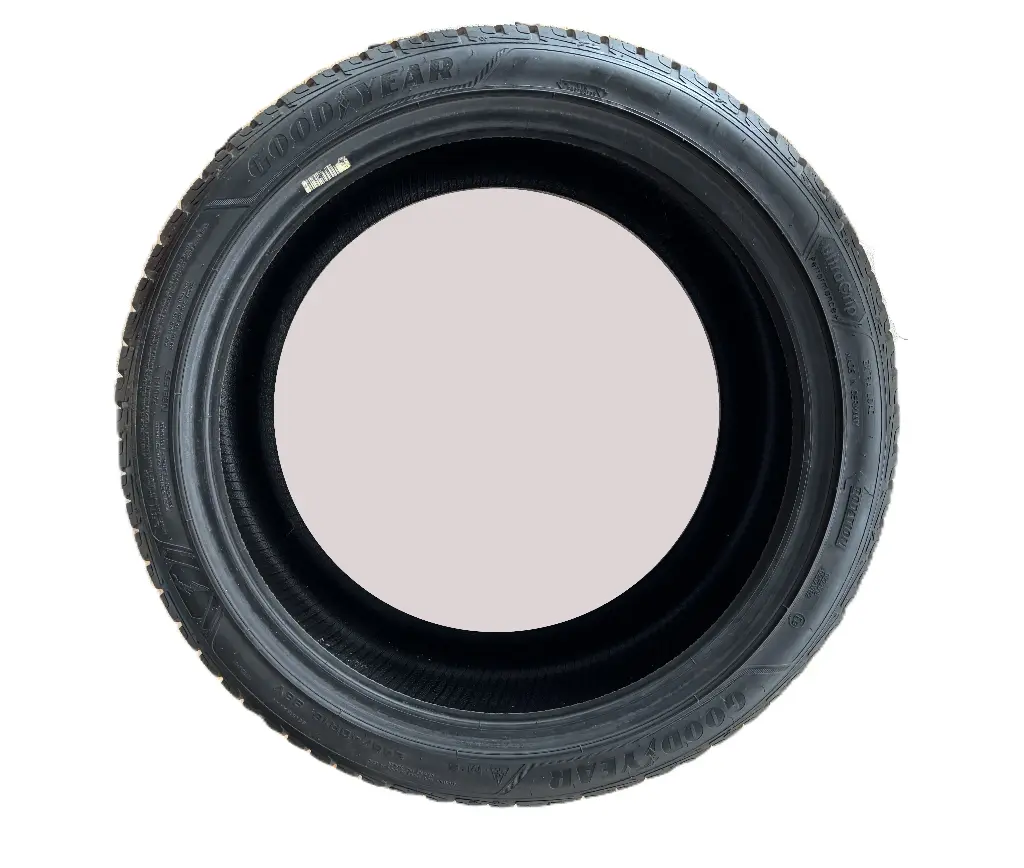 Good Year UltraGrip |245/40 R19 98V | Paire